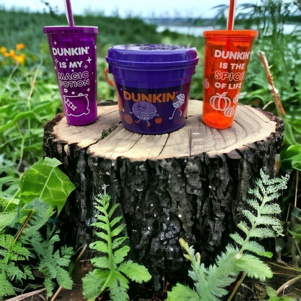 Dunkin’ Halloween Set: 2 Cups and a munchkin bucket